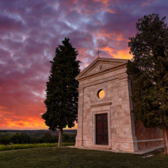 Tuscany-Zsolt-Cappella-della-Madonna-1