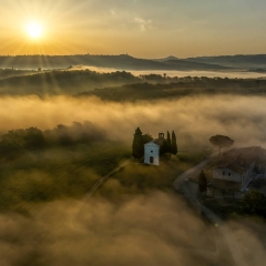 Tuscany-Zsolt-Cappella-della-Madonna-2